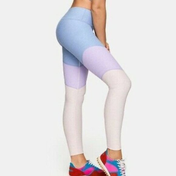 Outdoor Voices 7/8 Spring Leggings Lilac/Lavender/Dahlia  Size Medium - Picture 7 of 7